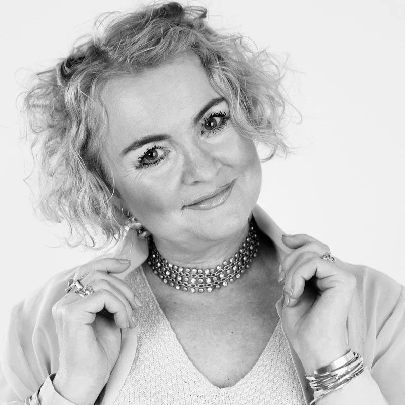 Juliet Dawn (England)