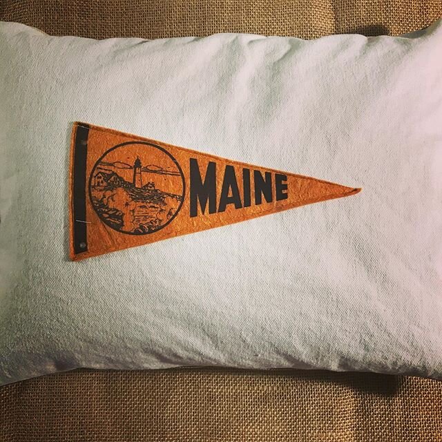 At every sale I&rsquo;ve ever done north of Pennsylvania,  I&rsquo;ve been asked if I have Maine. For @theprofoundmarket online marketplace , I have Maine. And tons of other vacation destinations. Only three more days to shop! Link in profile.
.
.
#h