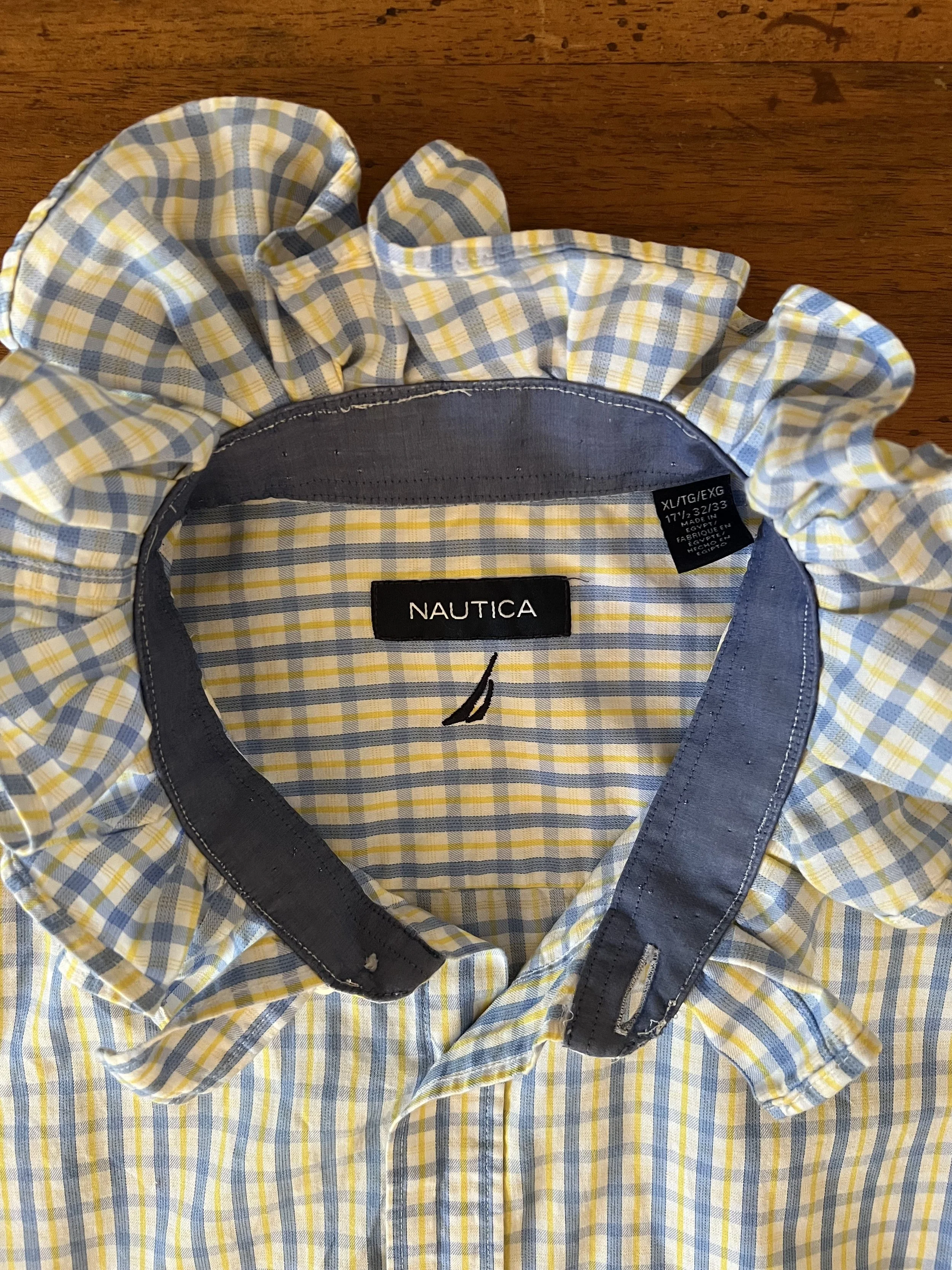 blue:yellowcollar.jpg