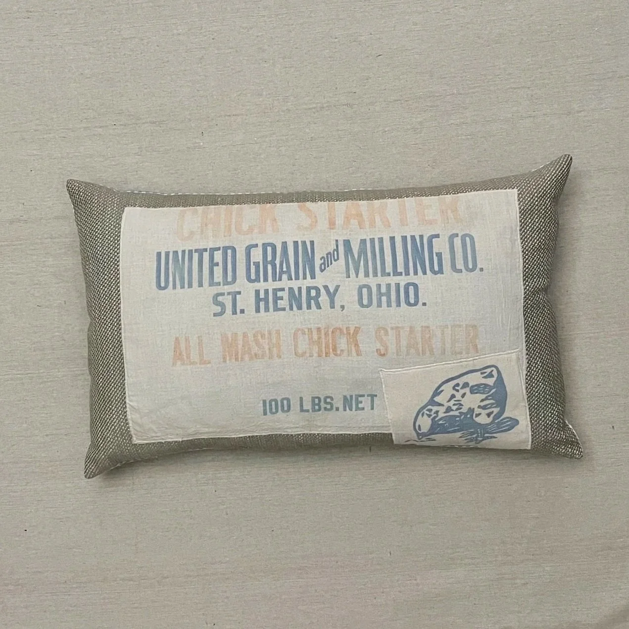 Feedsack_chick_front.jpg
