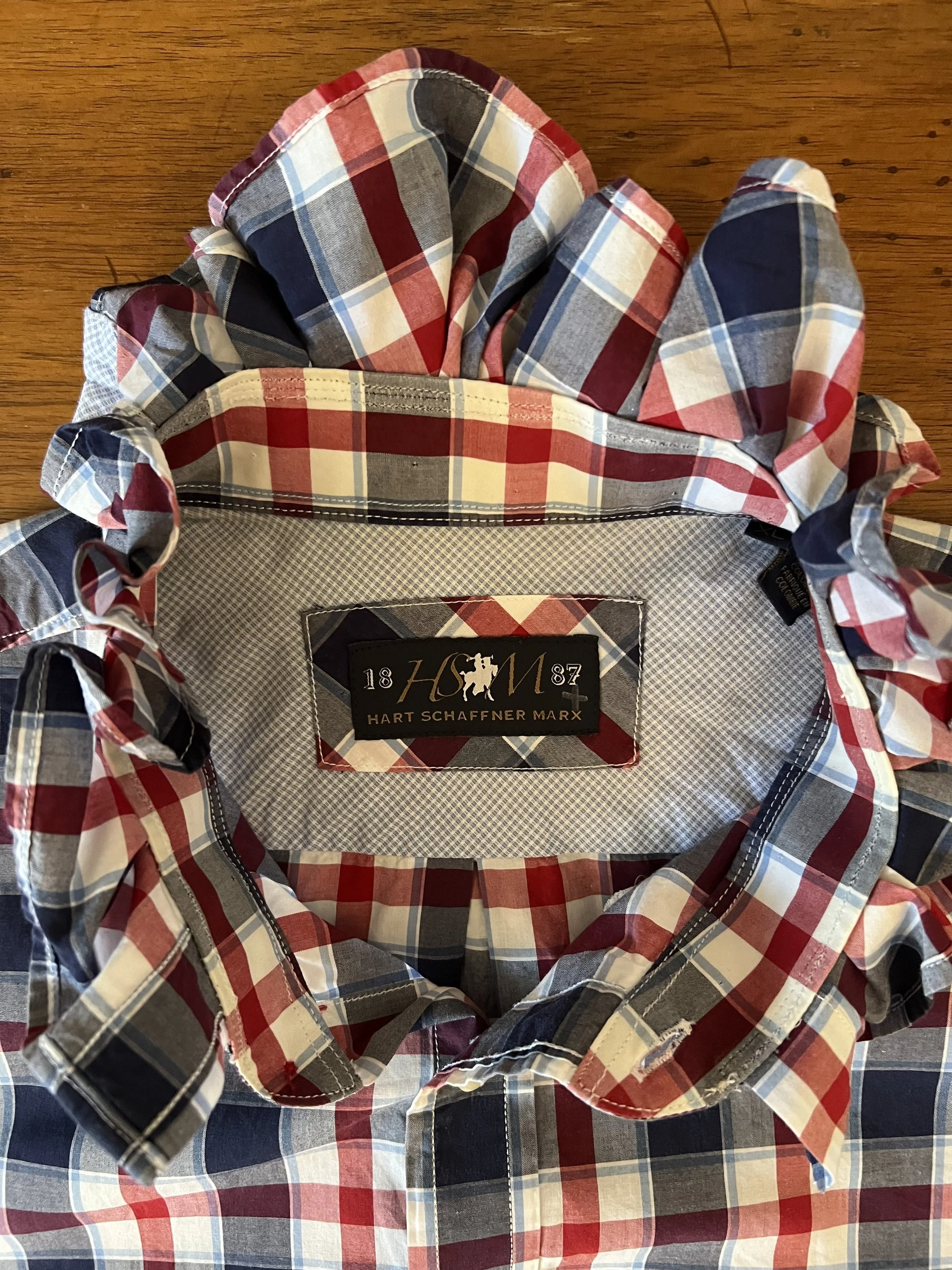 red:white:bluecollar.jpg