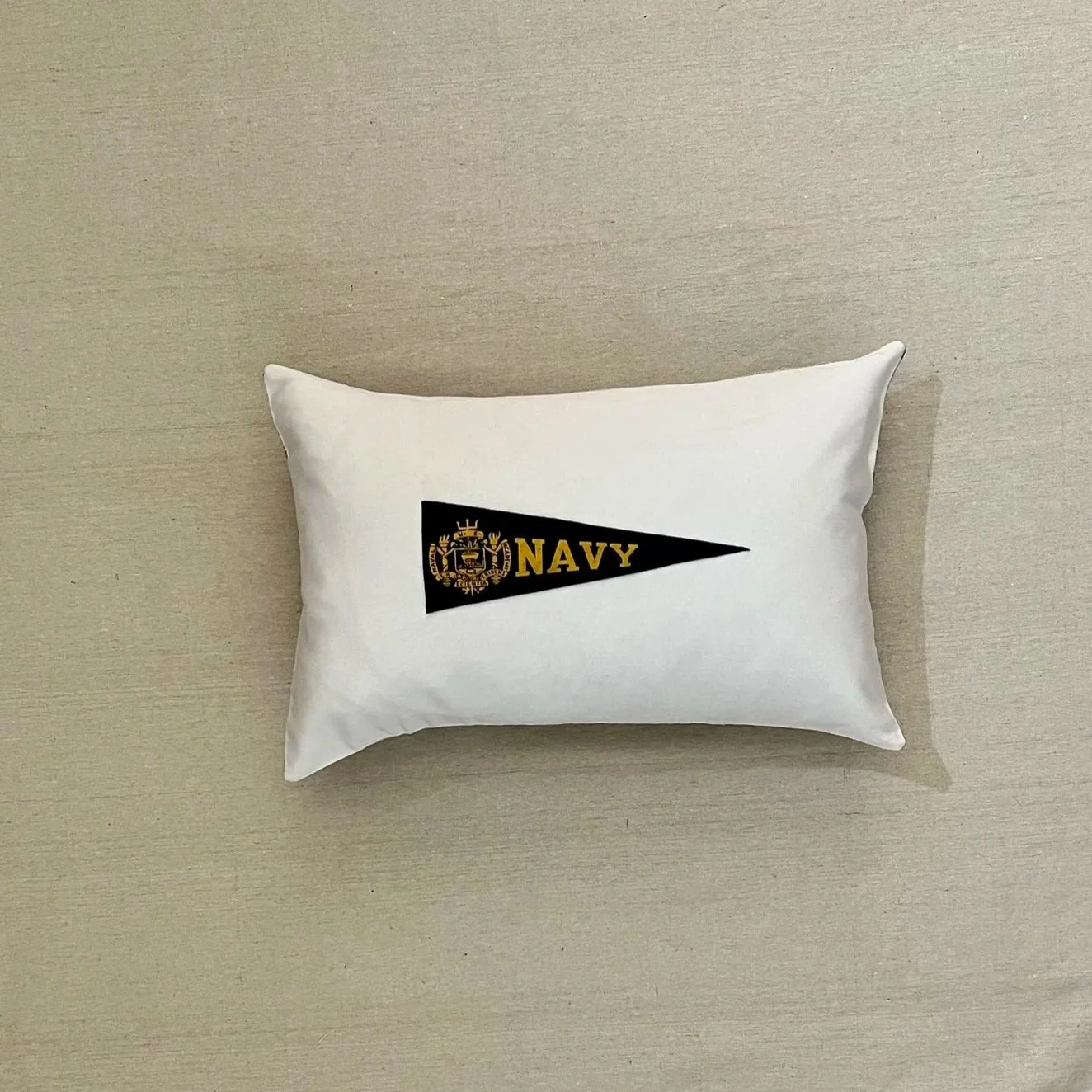 Collegiate_Navy_front.jpg