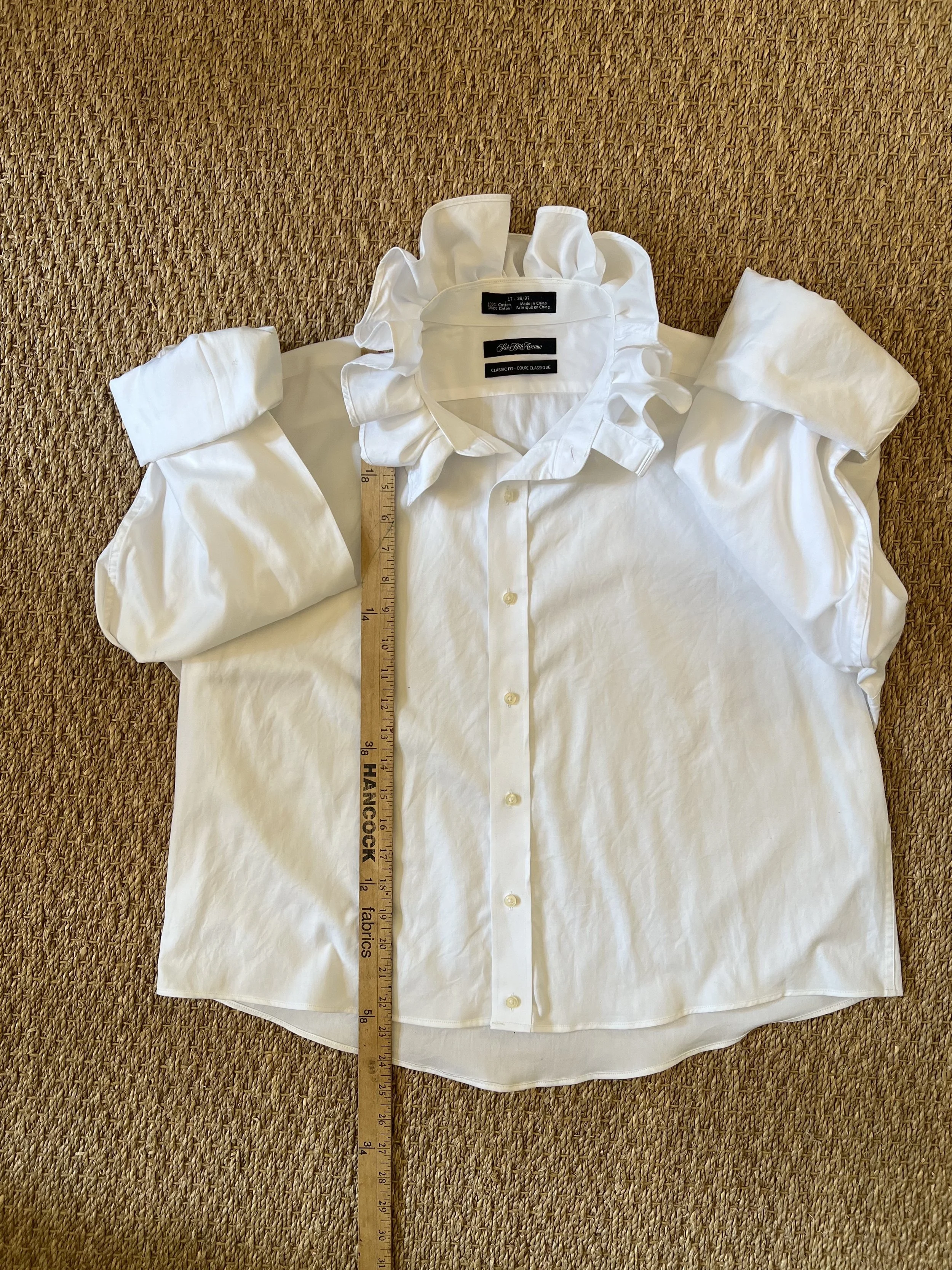 White-SAK-Vert.jpg
