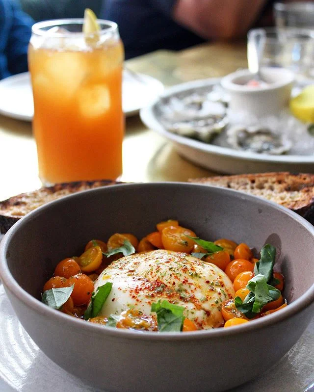 Di Stefano Burrata. To share or not to share? That is the question. 🤔 #burrata