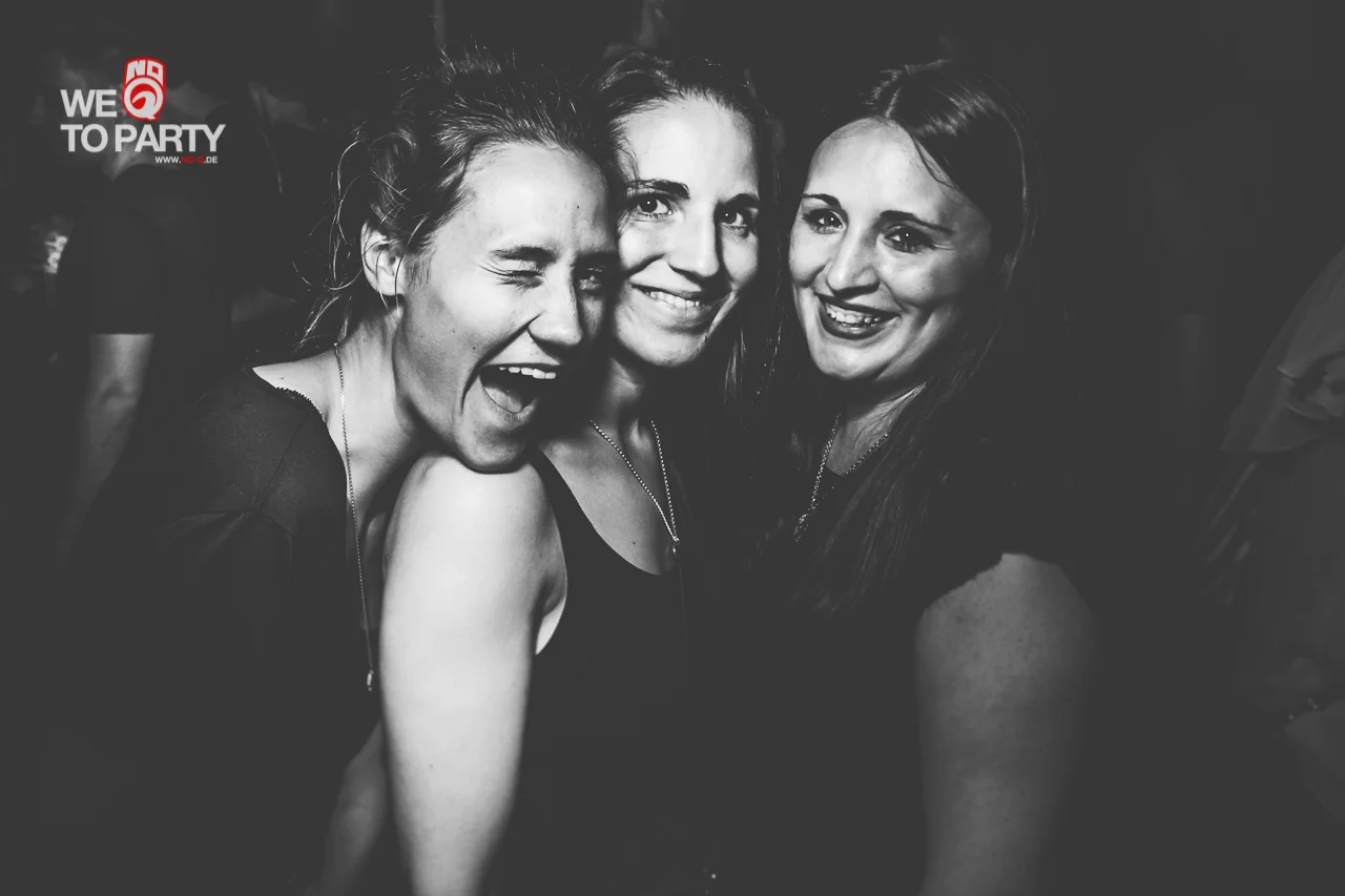 NOQ_Tanz_in_den_Mai_Sportlerparty90.jpg