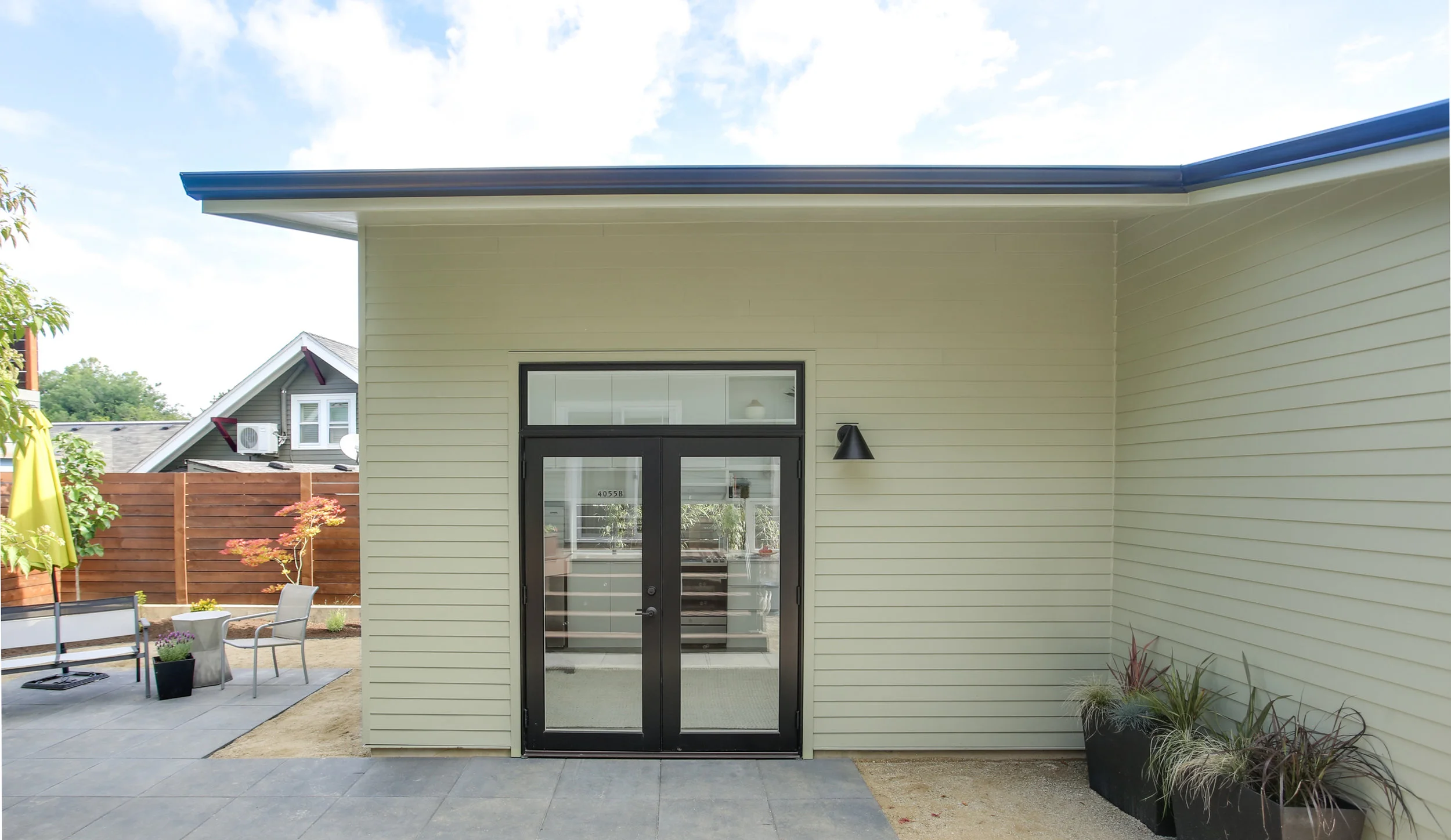IMG_1944house.jpg