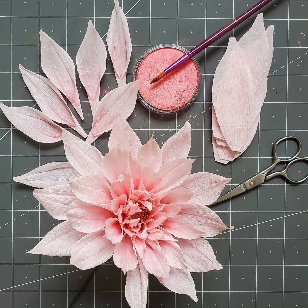 Taking a little break for other things so here is an old picture of a partially completed dahlia. #onthetable 
.
.
.
#dahlias #makersmovement #paperflowers #flowers #paperart #creativeexpression #handmade #prettythings #paperartist #inspiredbynature 