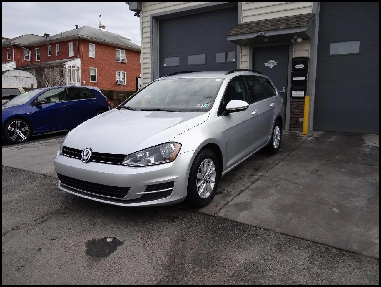 17 Vw Golf Sportwagen 1 8 Silver Bn Imports