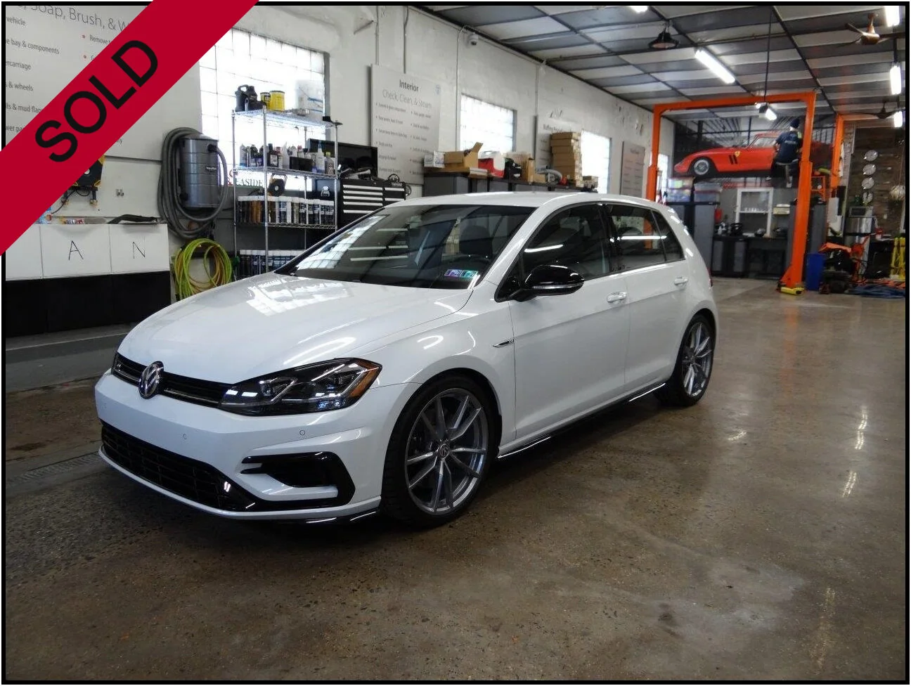 Volkswagen Golf R White