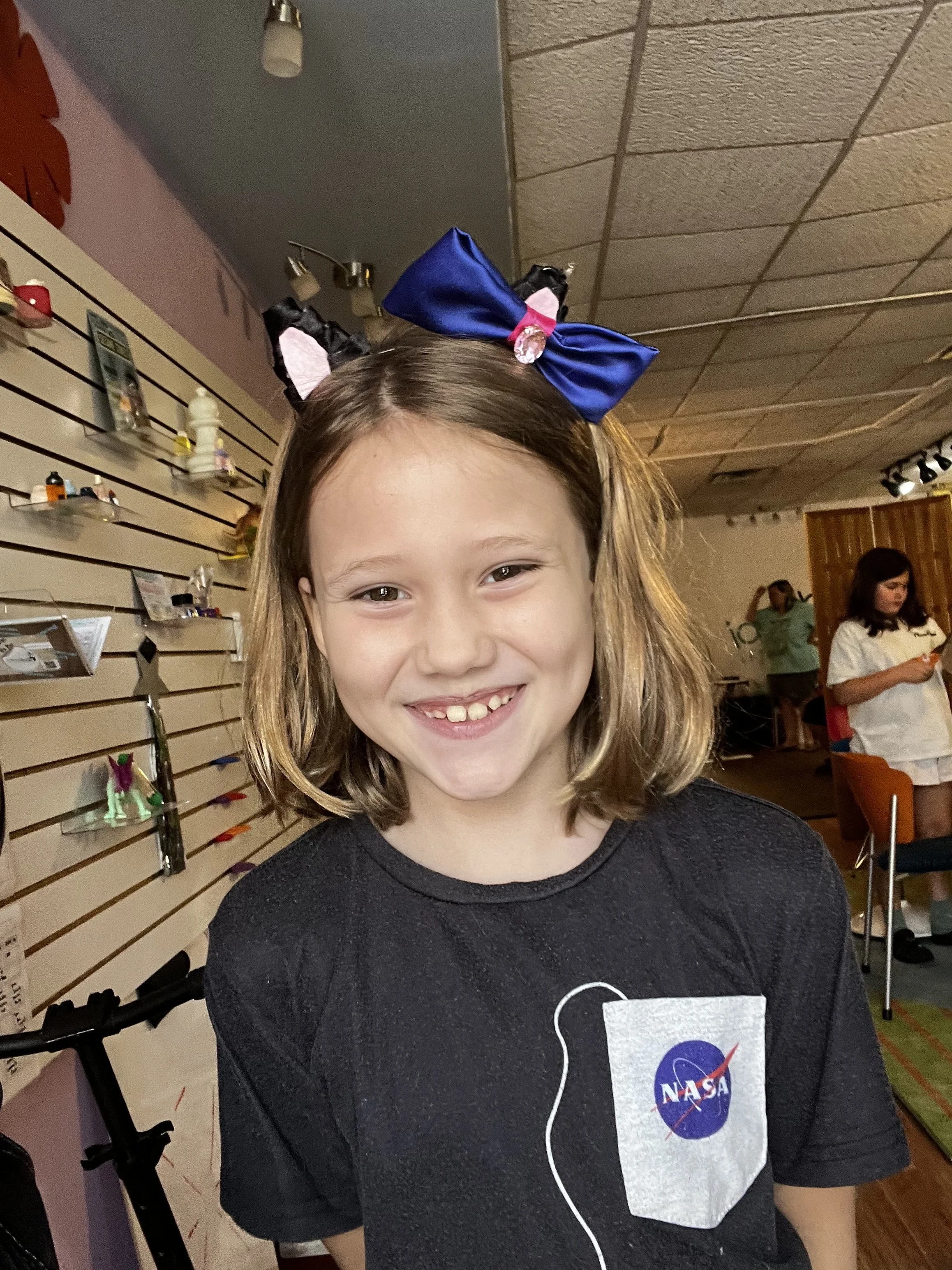 Kitty Headband by Robyn T, age 9