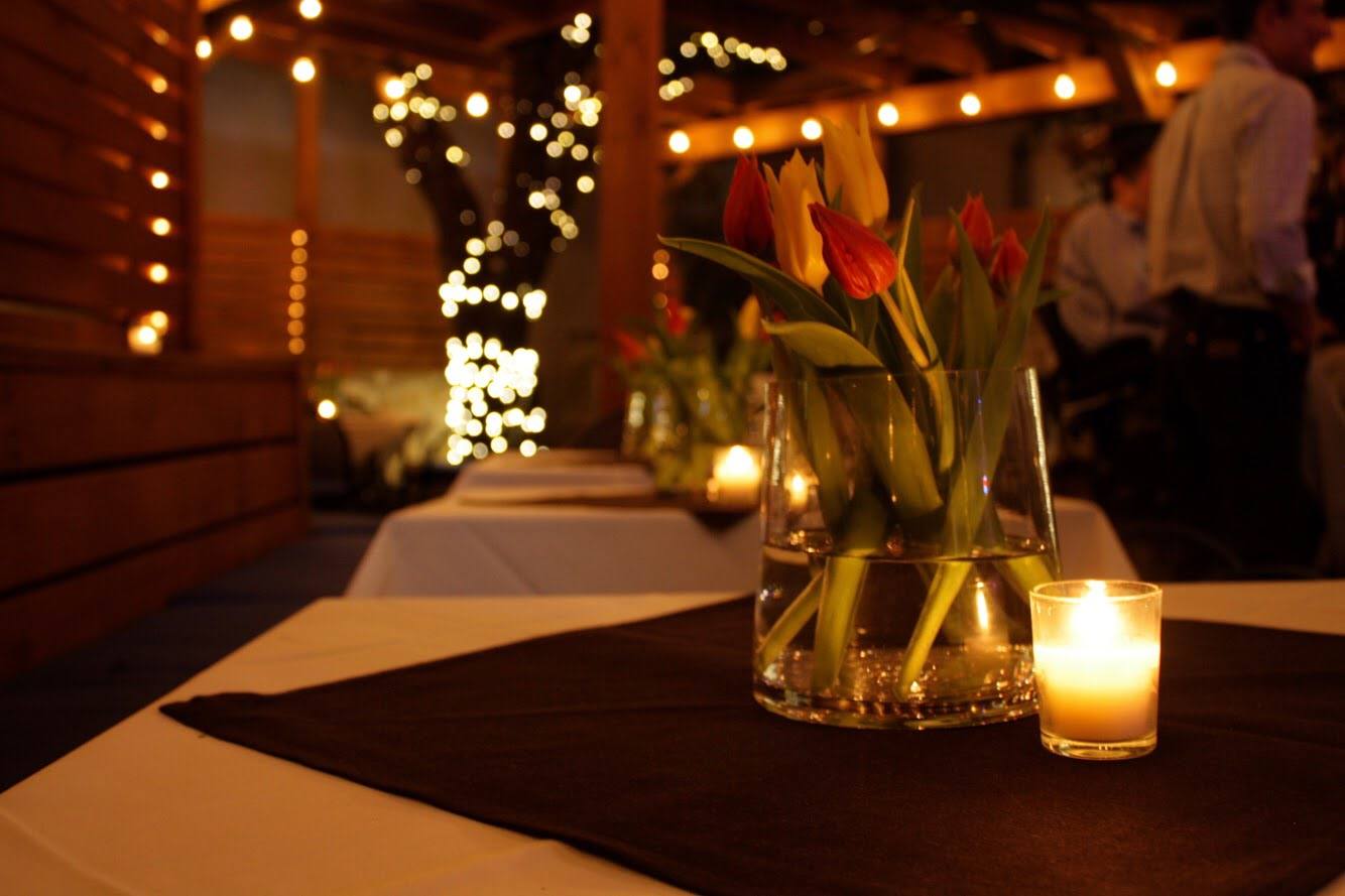Romantic setting that is perfect for a Valentine’s Date-Night!