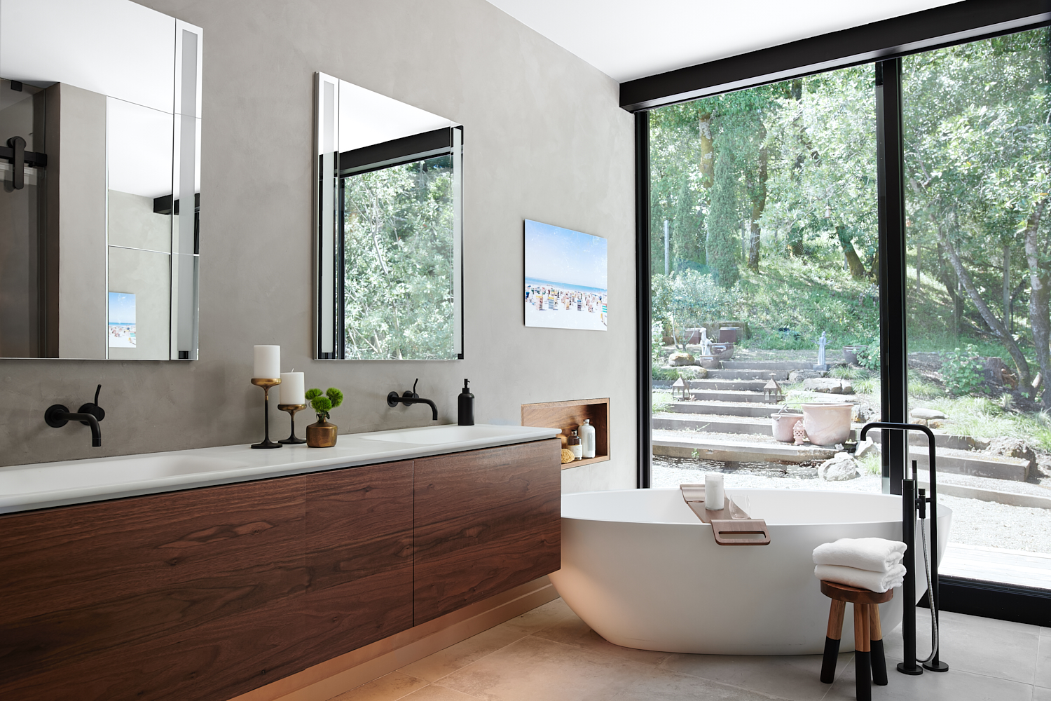 Master Bathroom 1.jpg