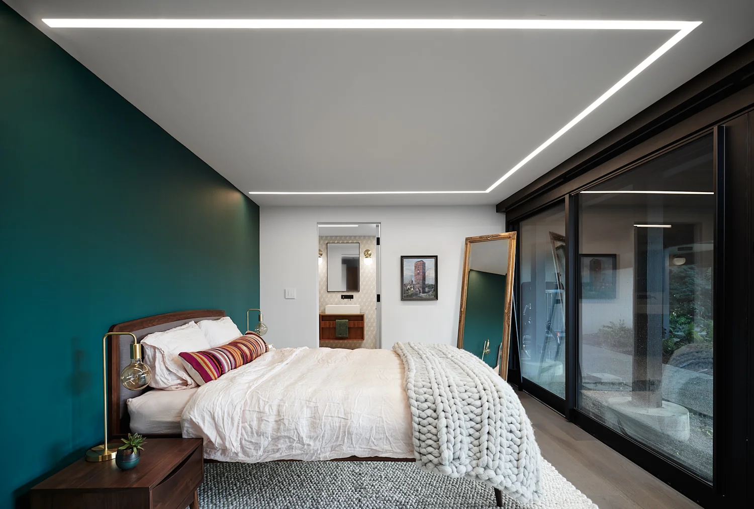 Downstairs Guest Bedroom.jpg