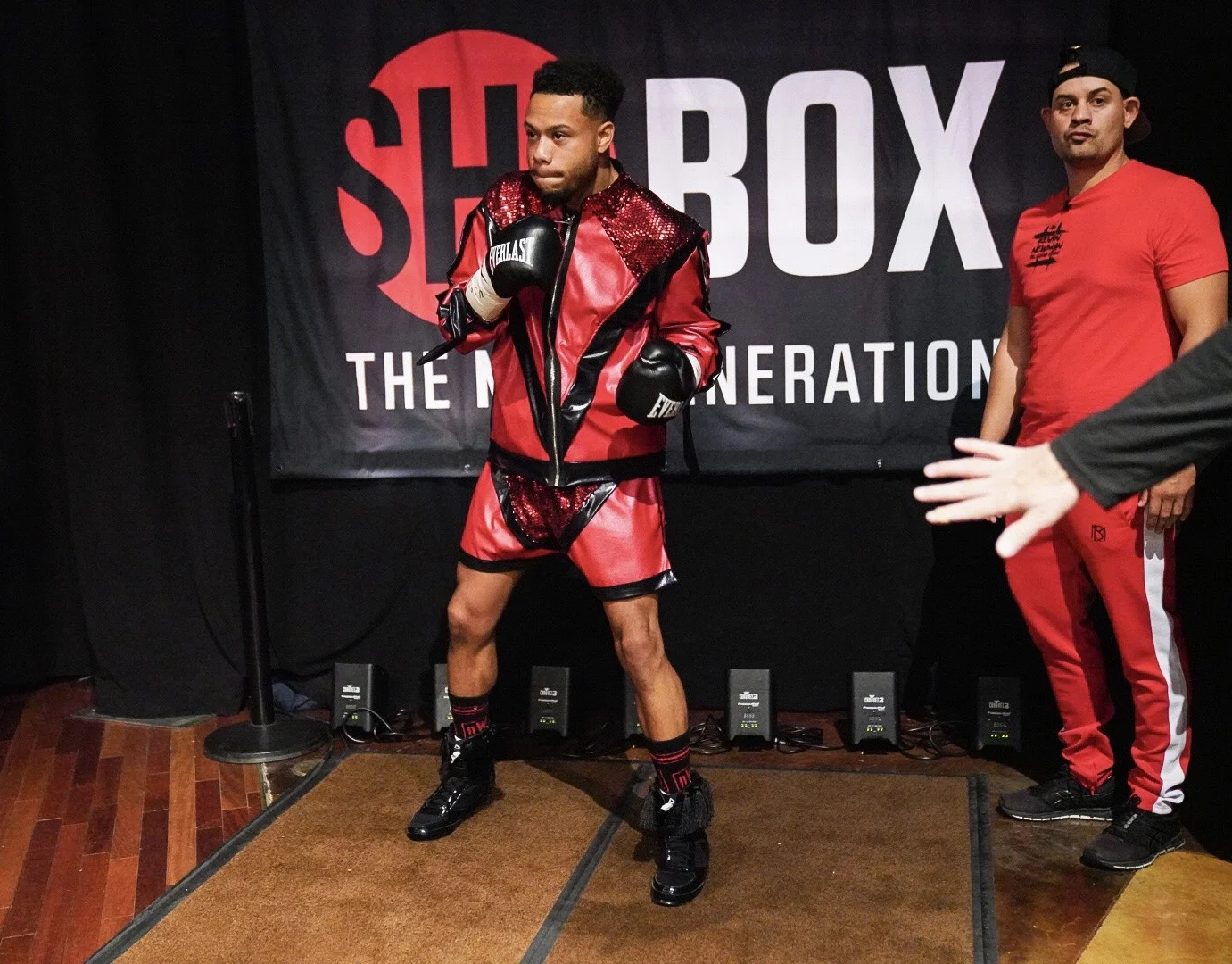 PHOTOS: Kevin Newman II defeats Mark Hernandez by UD in Rematch