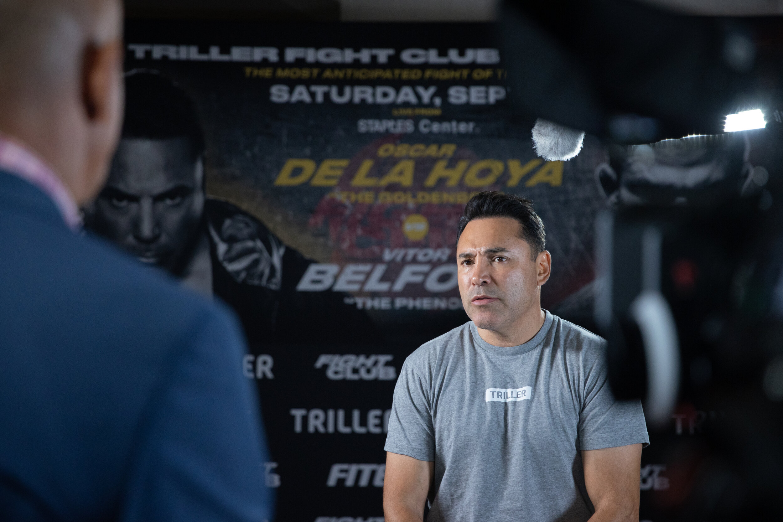 De La Hoya Media Workout DTLA - Cirs Esqueda for Triller Fight Club4.JPG