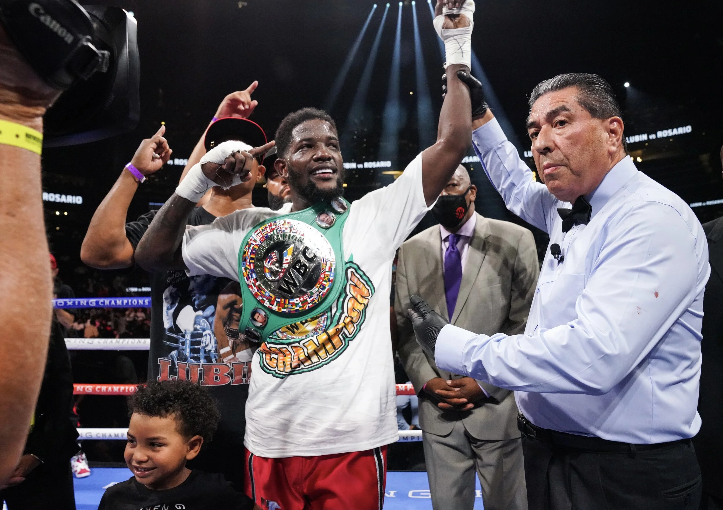 PHOTOS: Lubin drops and stops Rosario