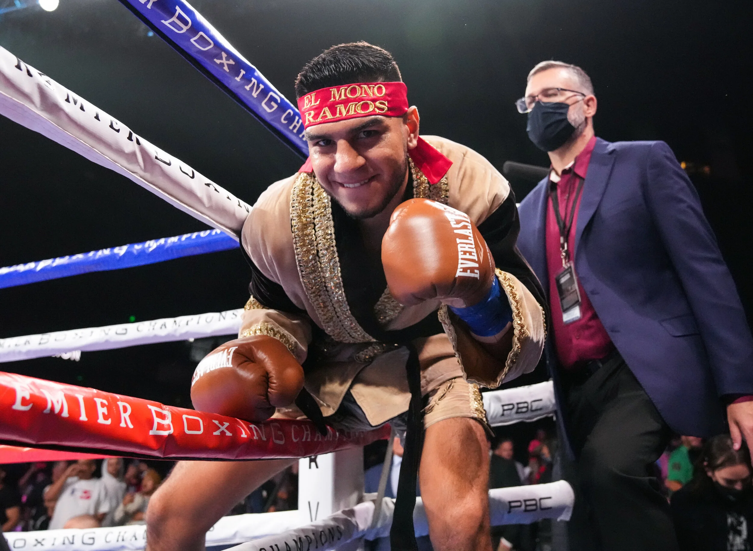 PHOTOS: Jesus Ramos defeats Brian Mendoza by UD