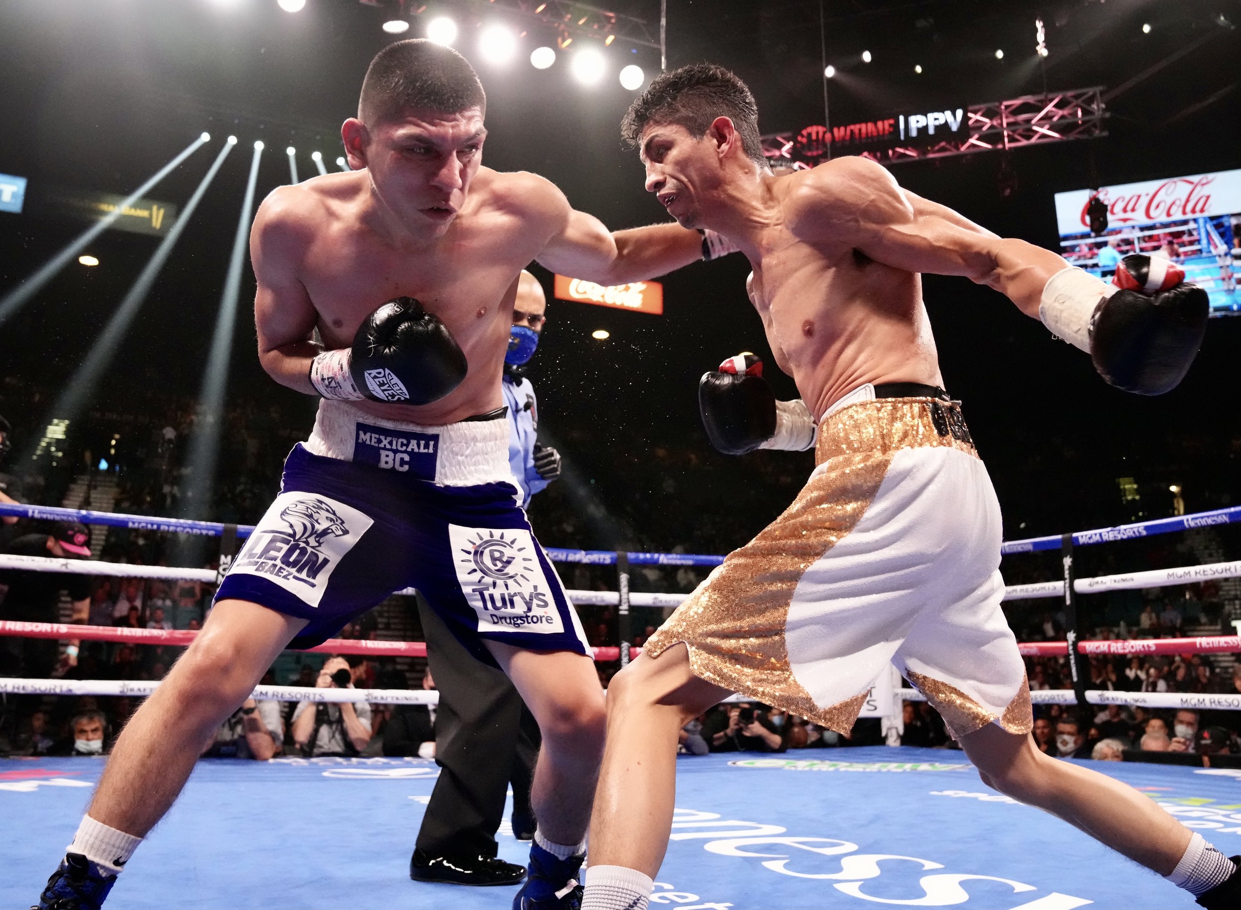 Vargas vs Baez - Fight Night5.jpg