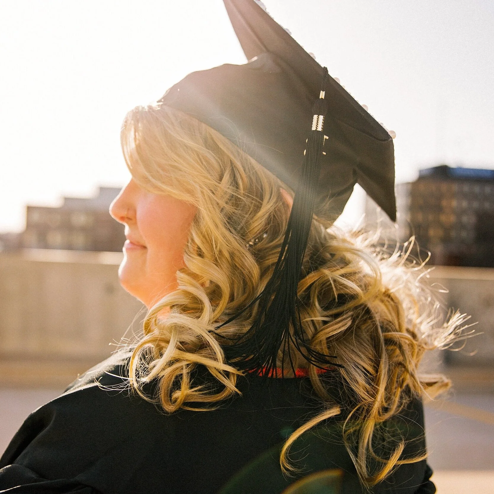 12 Thoughts Women's College Grads Have Had