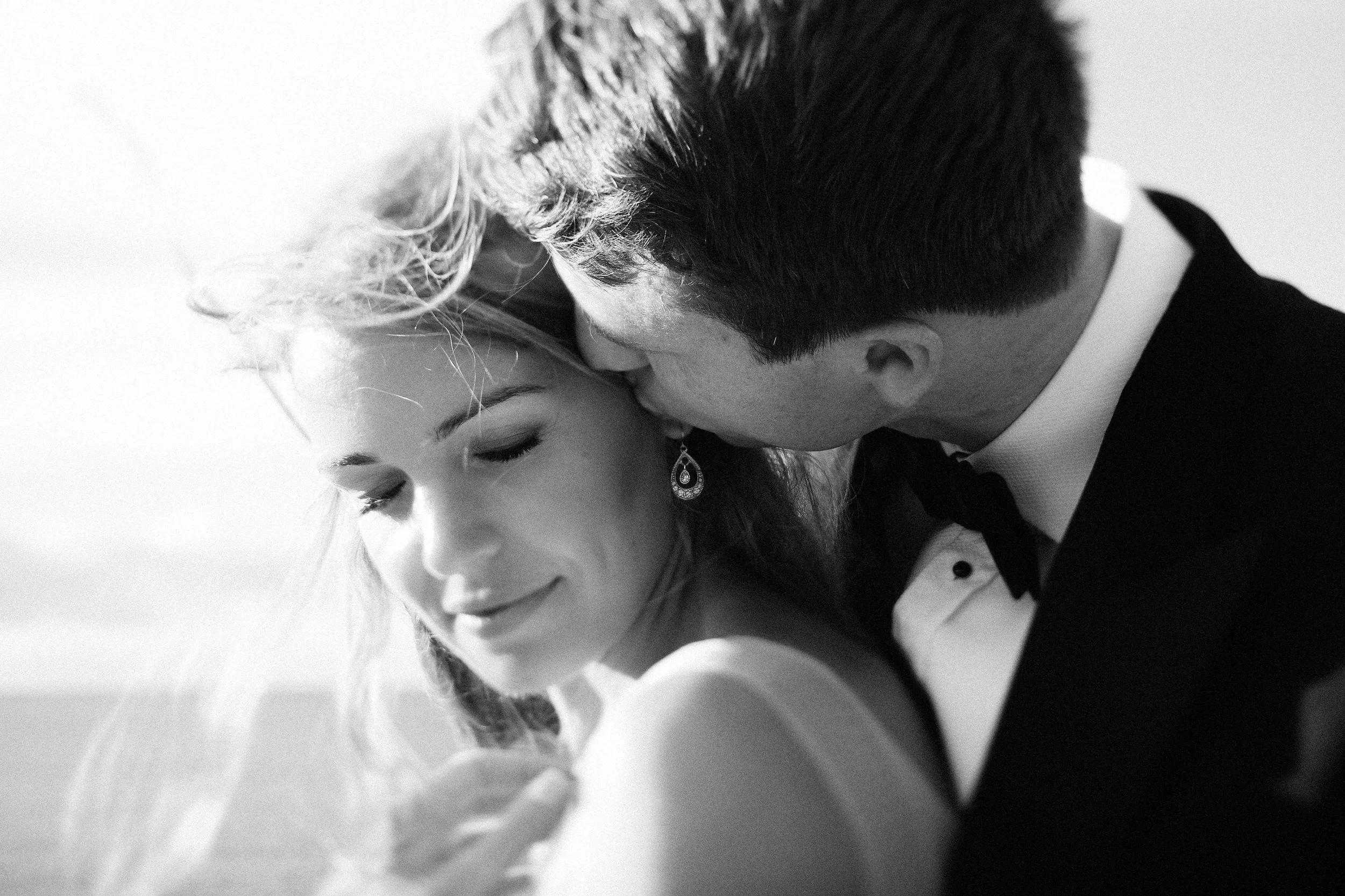 Hawaii Wedding Photography Portrait. Katherine Rose Photography