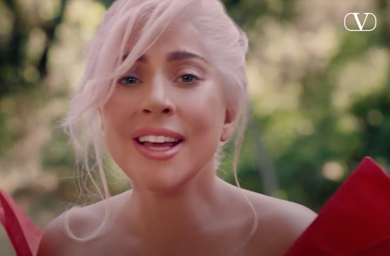 Episode 19 - Valentino / Lady Gaga Advert reviewed by KFC, MARS, TikTok and Channel 4