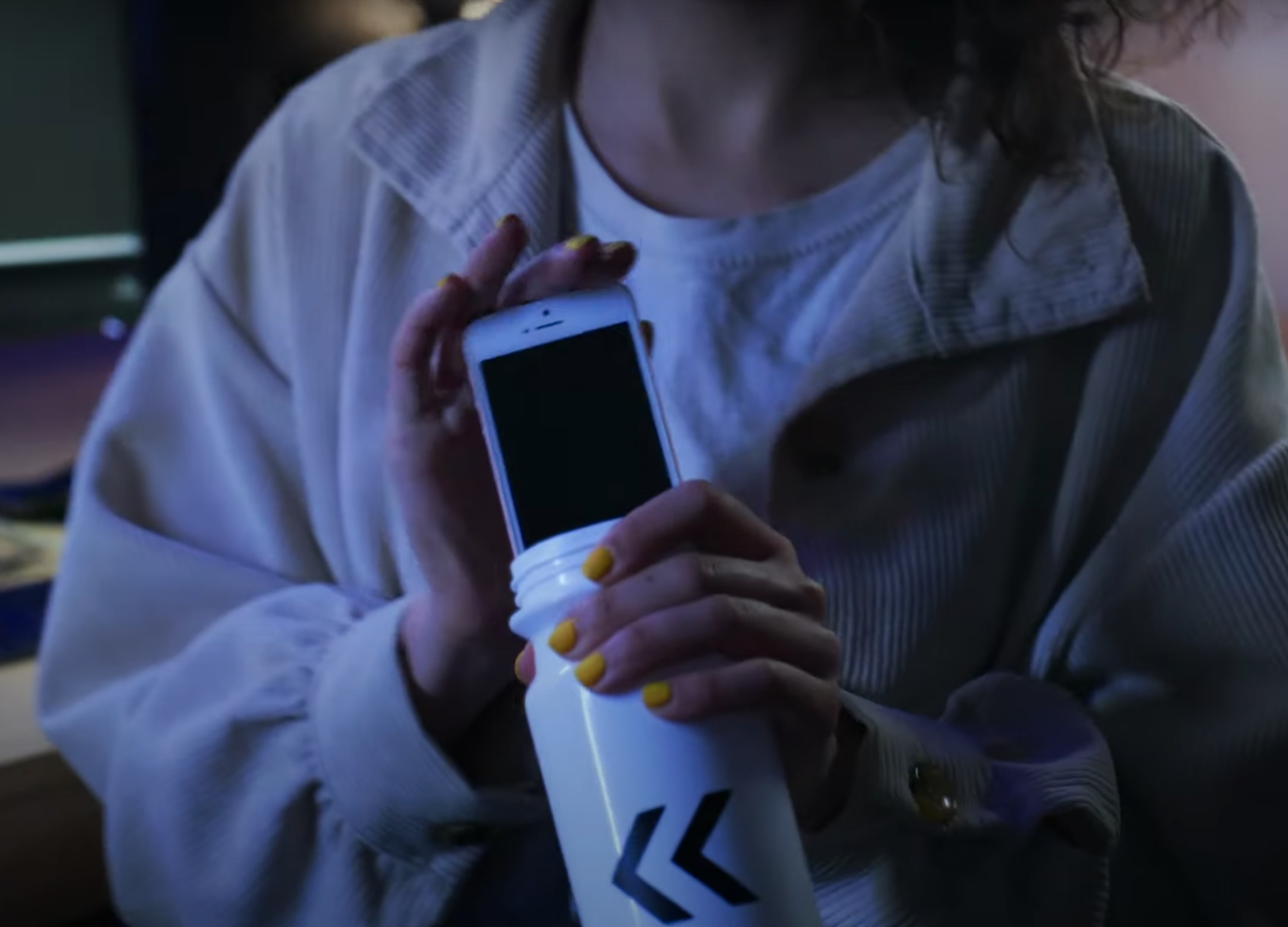 Episode 94 - Back Market Hack Market Ad Reviewed by KFC