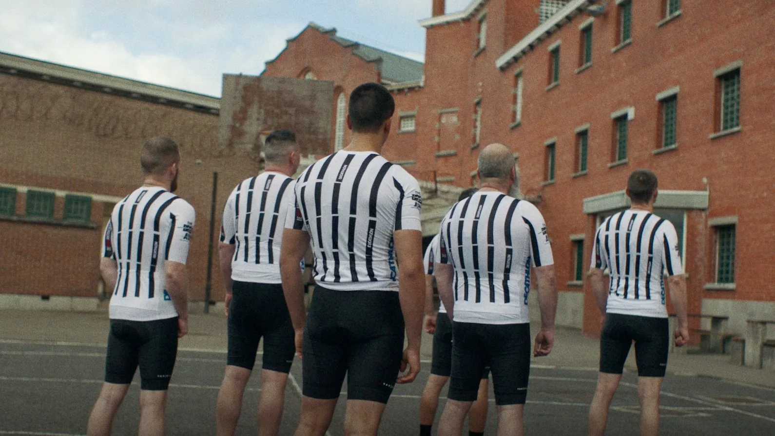 Episode 101 - Decathlon x Zwift The Breakaway Ad Reviewed By Dark Horses, Goodfellas Pizza, Ecologi and The Liberty Guild