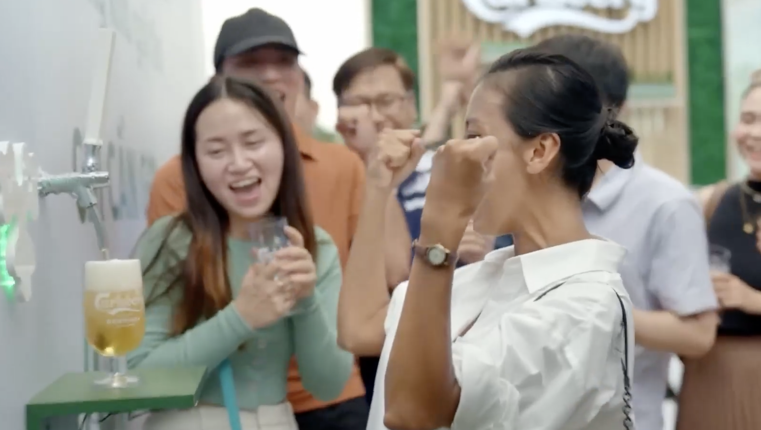 Episode 121 - Carlsberg 'Car - z - berg' Vietnam Ad Reviewed by Infosys and Scott Grenz