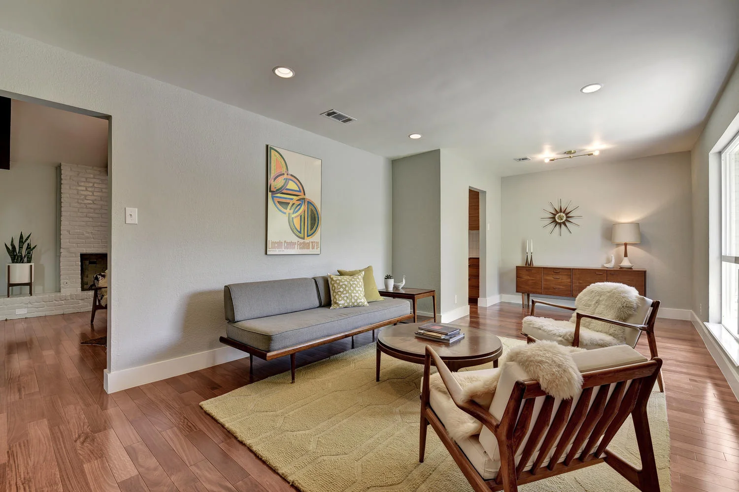 6910 Drexel Dr-large-006-19-FoyerDiningLiving Room-1500x1000-72dpi.jpg