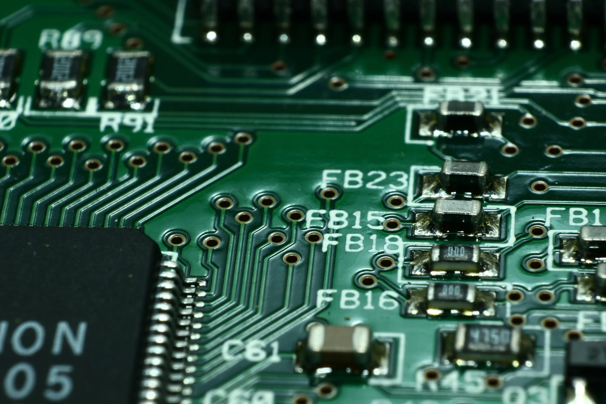 printed-circuit-board-print-plate-via-macro-159220-2.jpeg