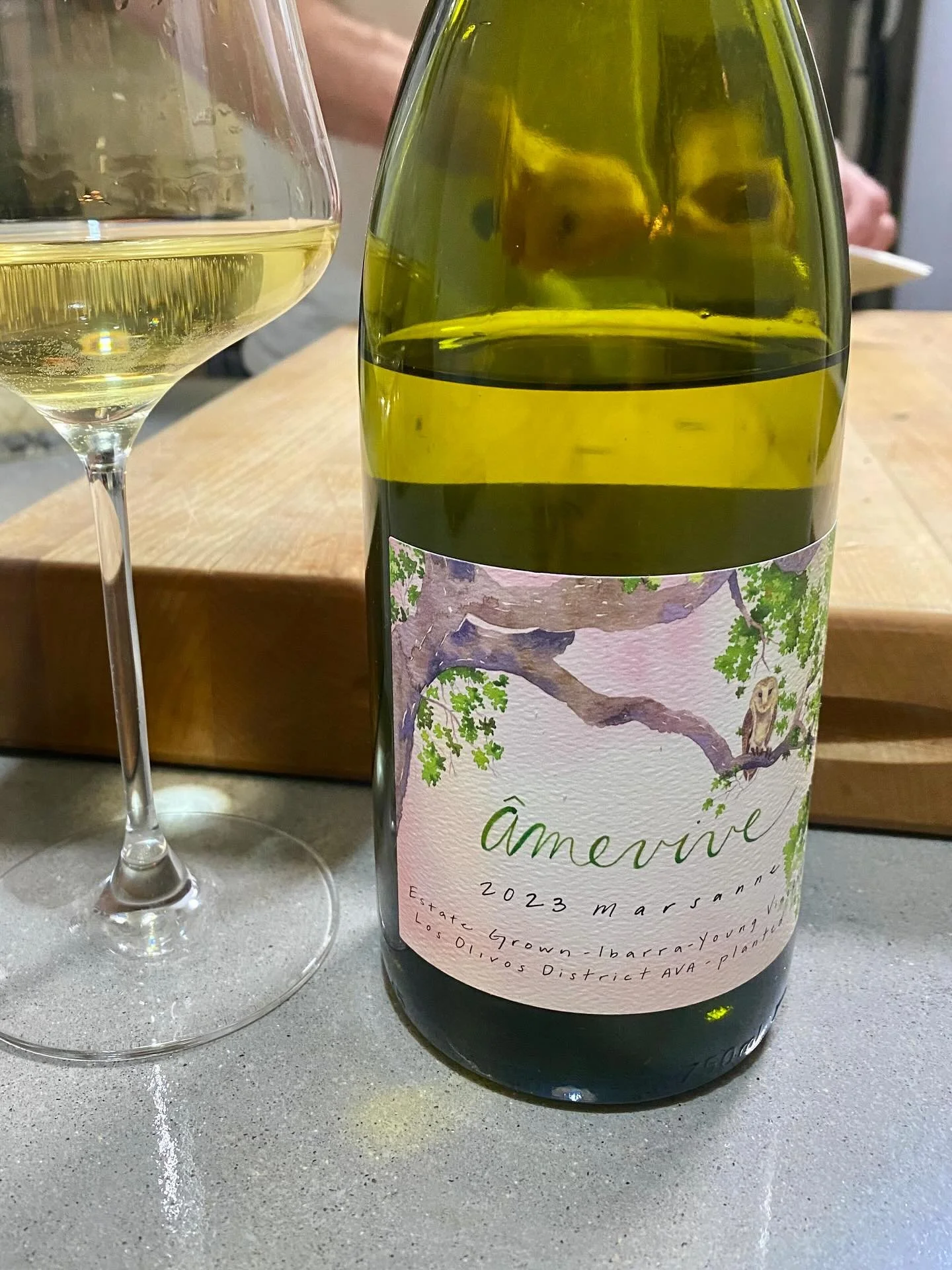 Pleased to present @amevive.wine They make unmanipulated wine that will blow your hair back. #gobreck #exploresummit #drinkwell #cheeseshopbreck