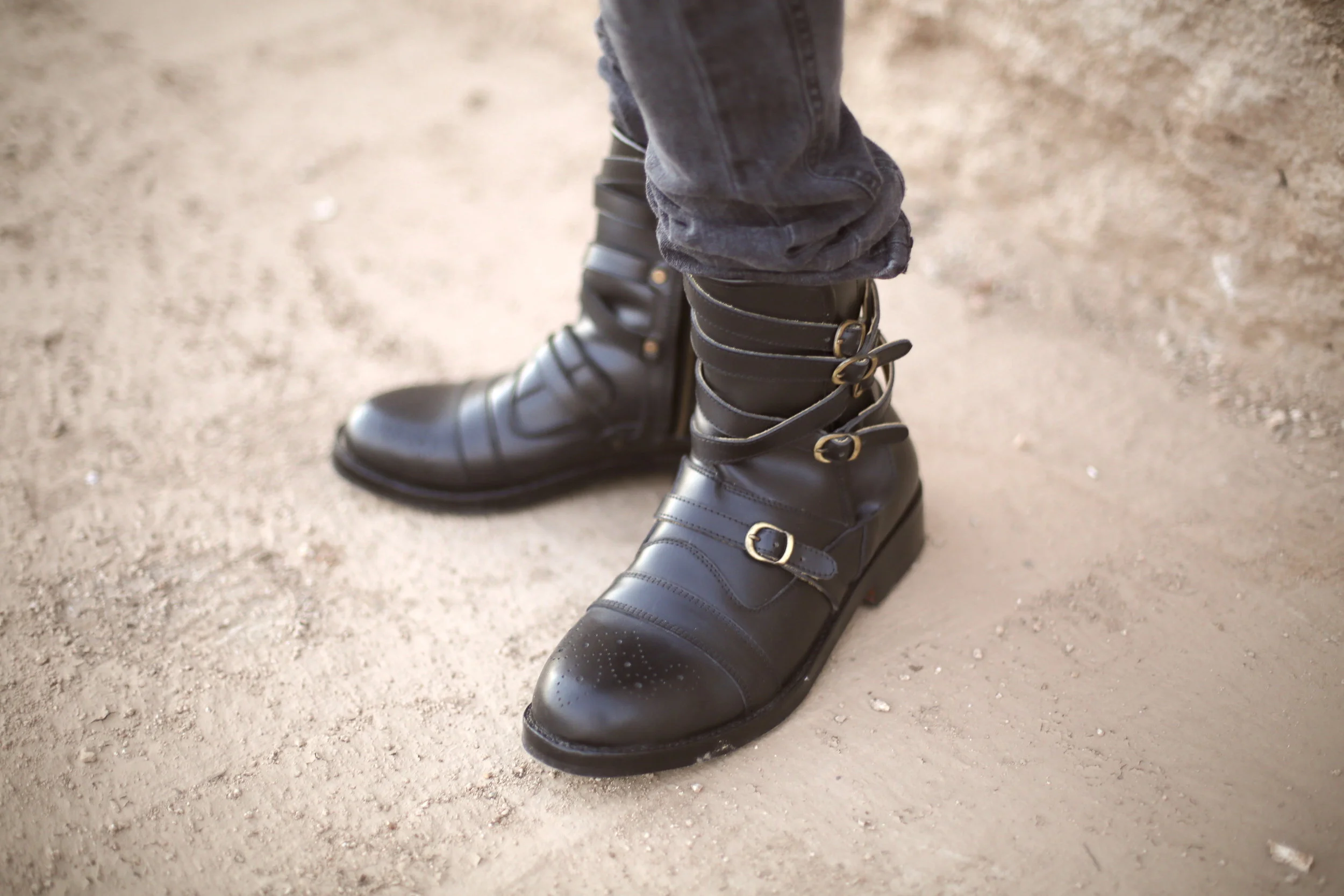 || ED I || x Samuel Anthony