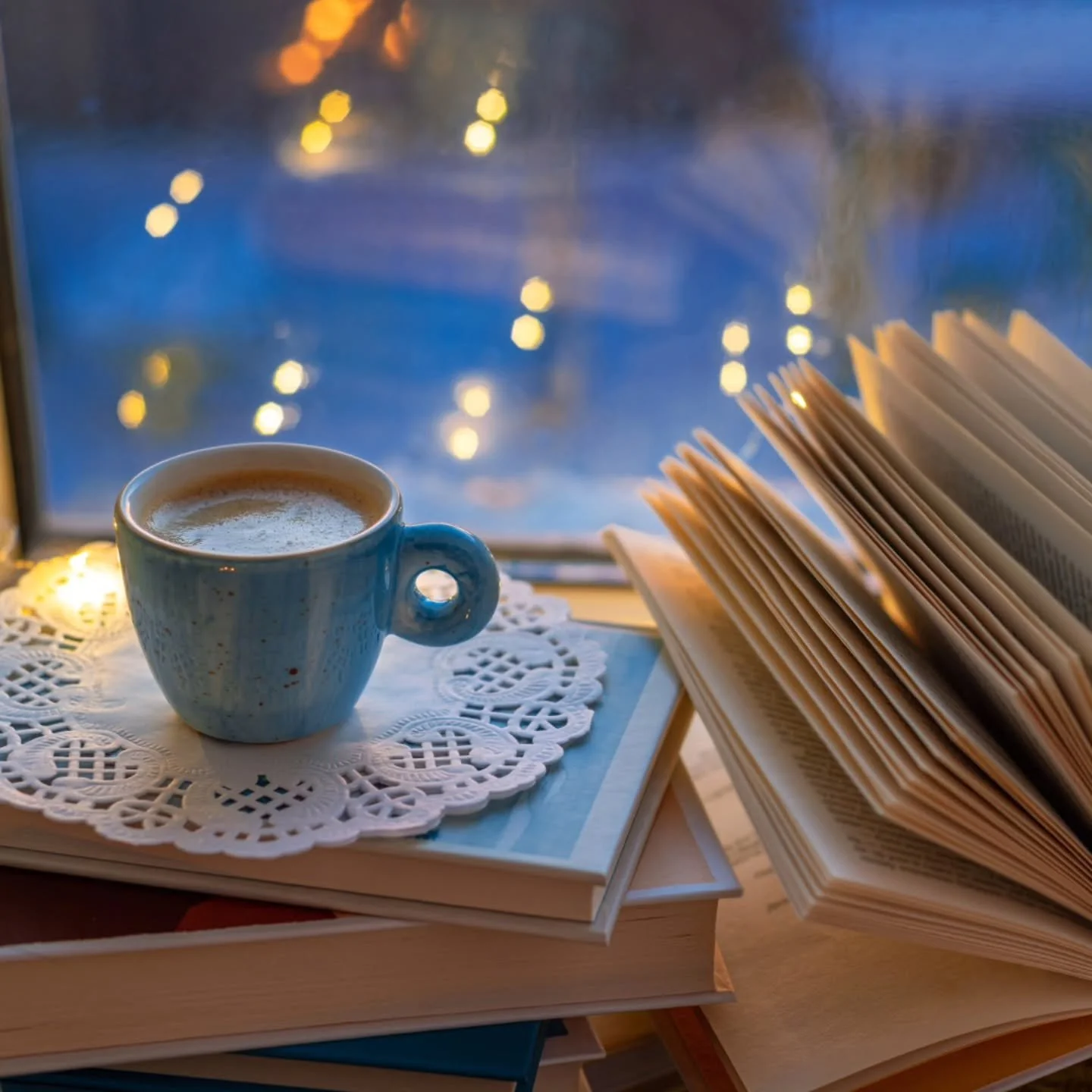 Happy end of holiday market season to all my maker friends and comrades out there. May your January be full of clean studios, empty calendars, and creative ideas that wait patiently until you&rsquo;ve had a little rest.

#postmarketrecoveryseason
#st