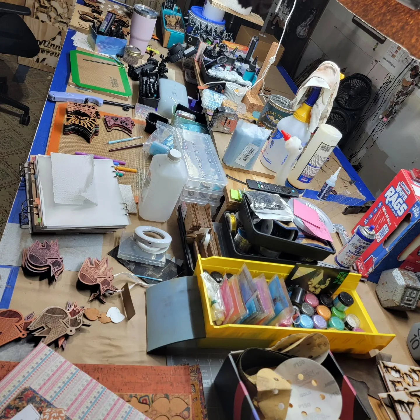 Afternoon chaos! Didn't realize how bad it was till I got up to make dinner... Can anyone tell the one little spot I was working in?

#studiochaos #whendoyouclean #creativeprocess #47thparallelart