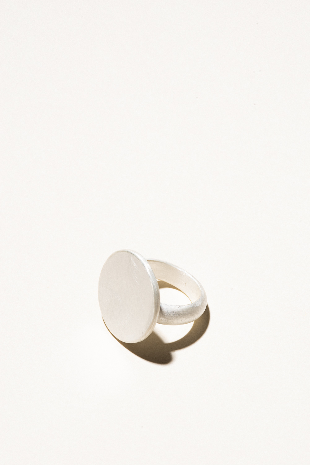 xl_signet_ring_1.jpg
