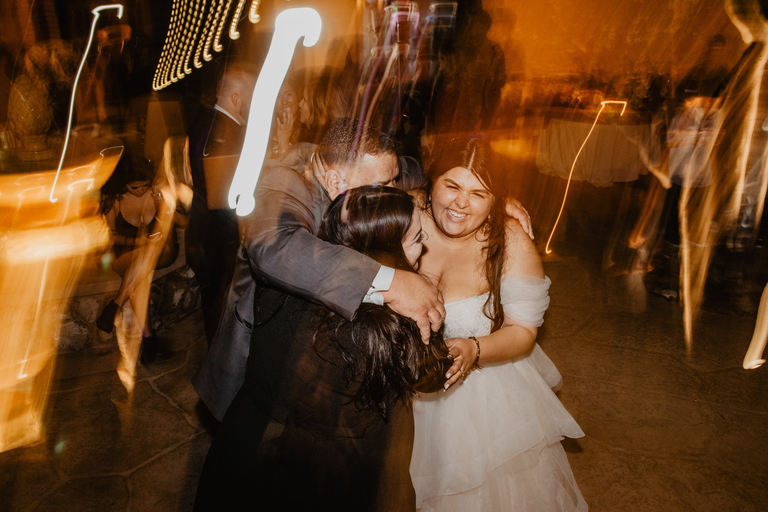 Dancing-201.jpg