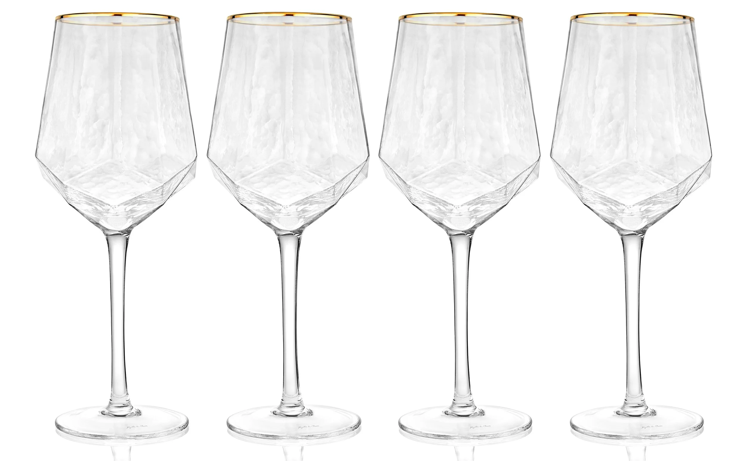 White-wine-glass_4_Comp.jpg