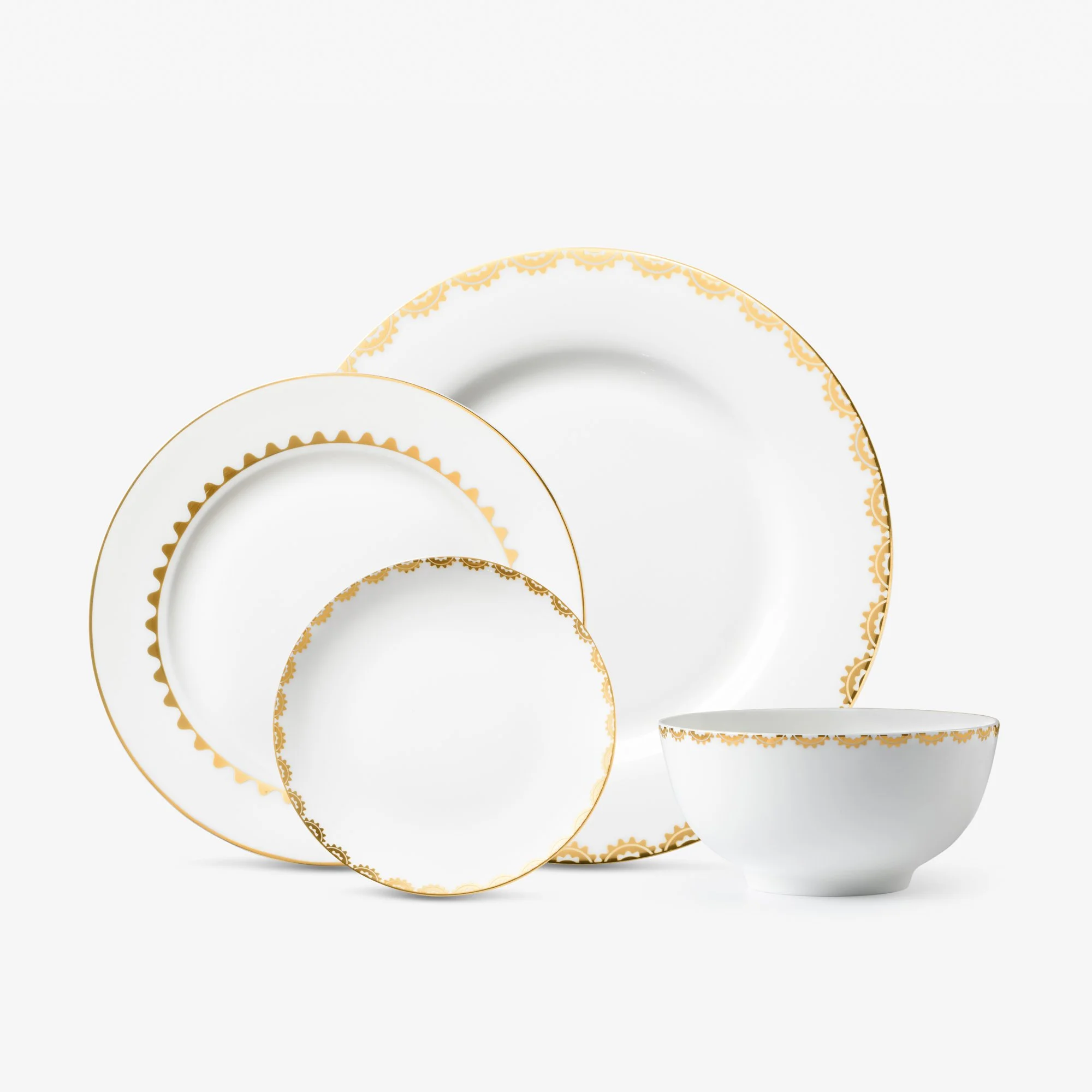 Bone China Dinnerware - 16 PC Set - Gold Scalloped Rim