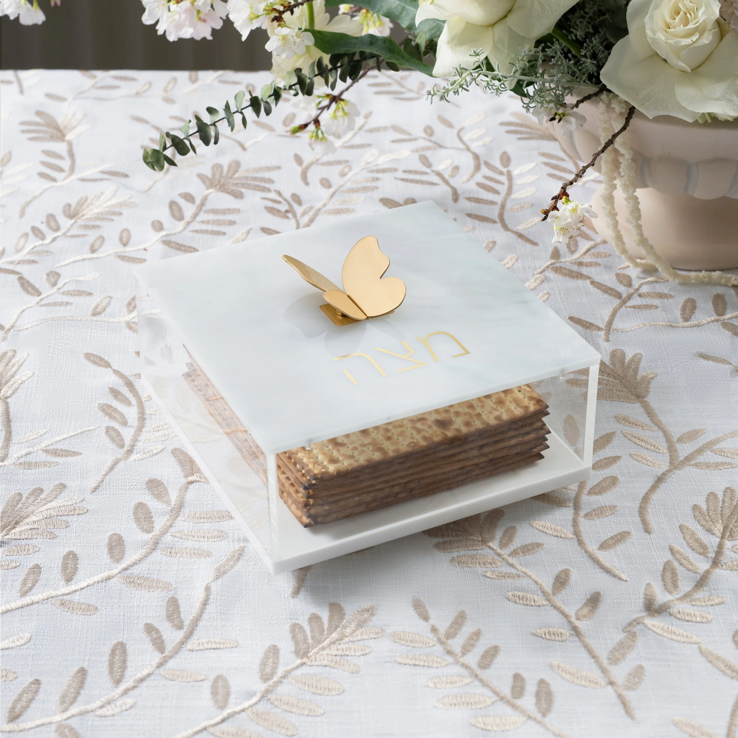 White + Butterfly Knob | Square Acrylic Matzah Box - Magnetic Closure