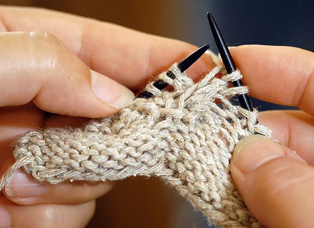 knitting01.jpg