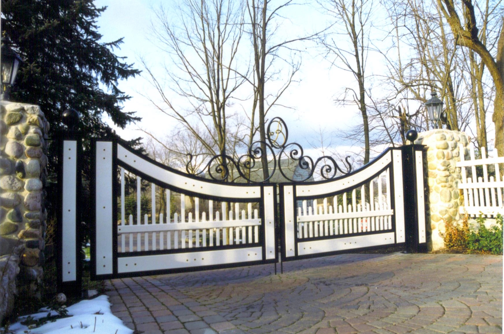 Driveway Gate with Wooden Panels