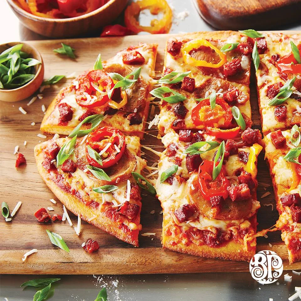 BostonPizza_pizza.jpg