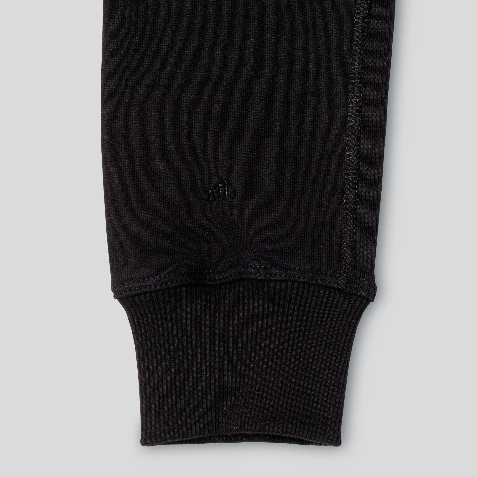 product-sleeve-black.jpg