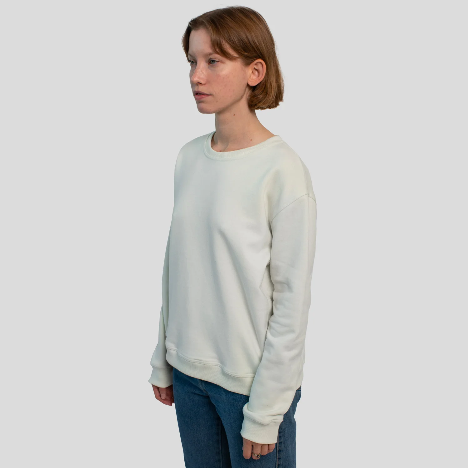 Sweatshirt-boxfit-blanc-front-side.jpg