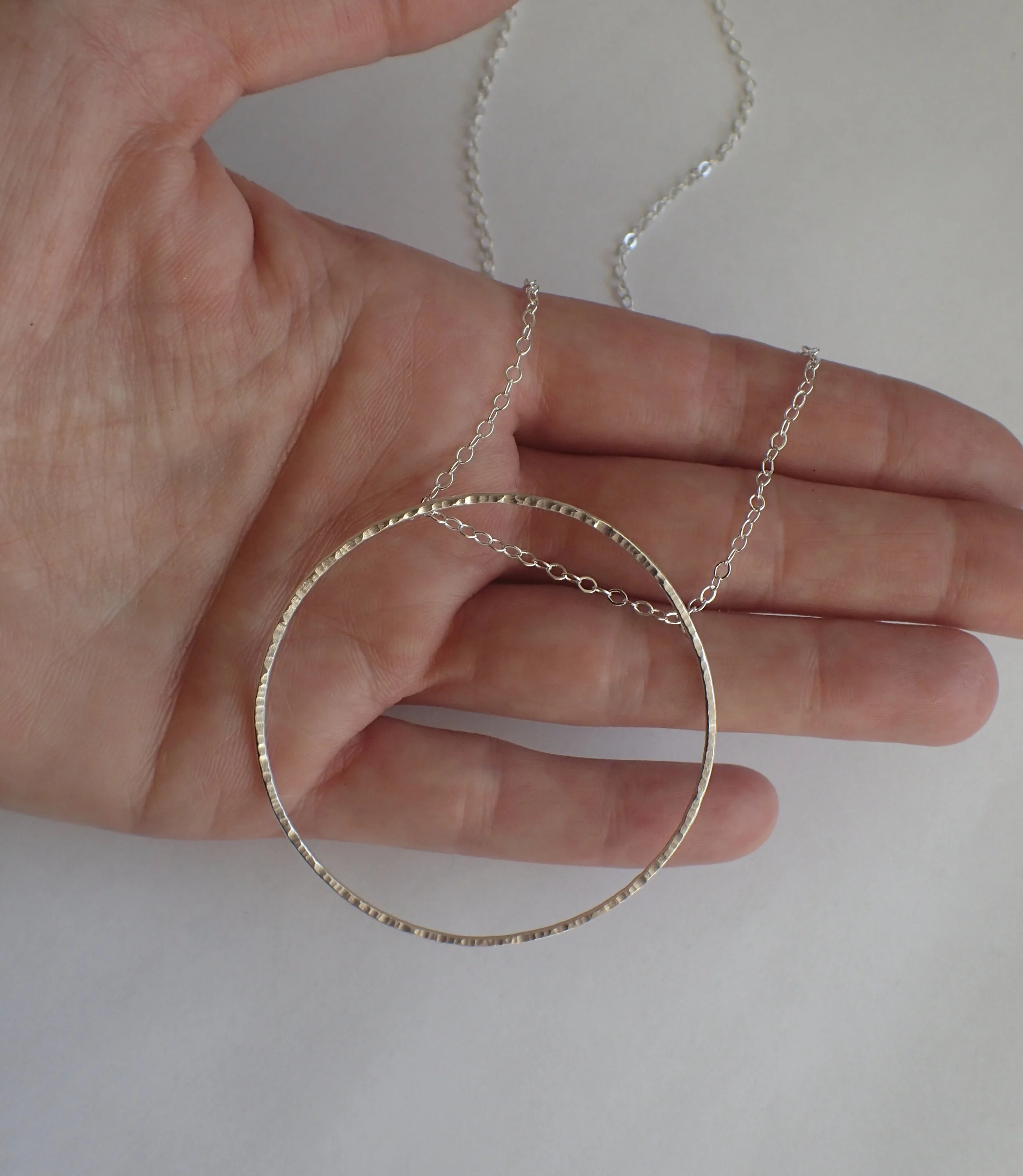 Hammered Hoop Necklace with Chain Detail (large)