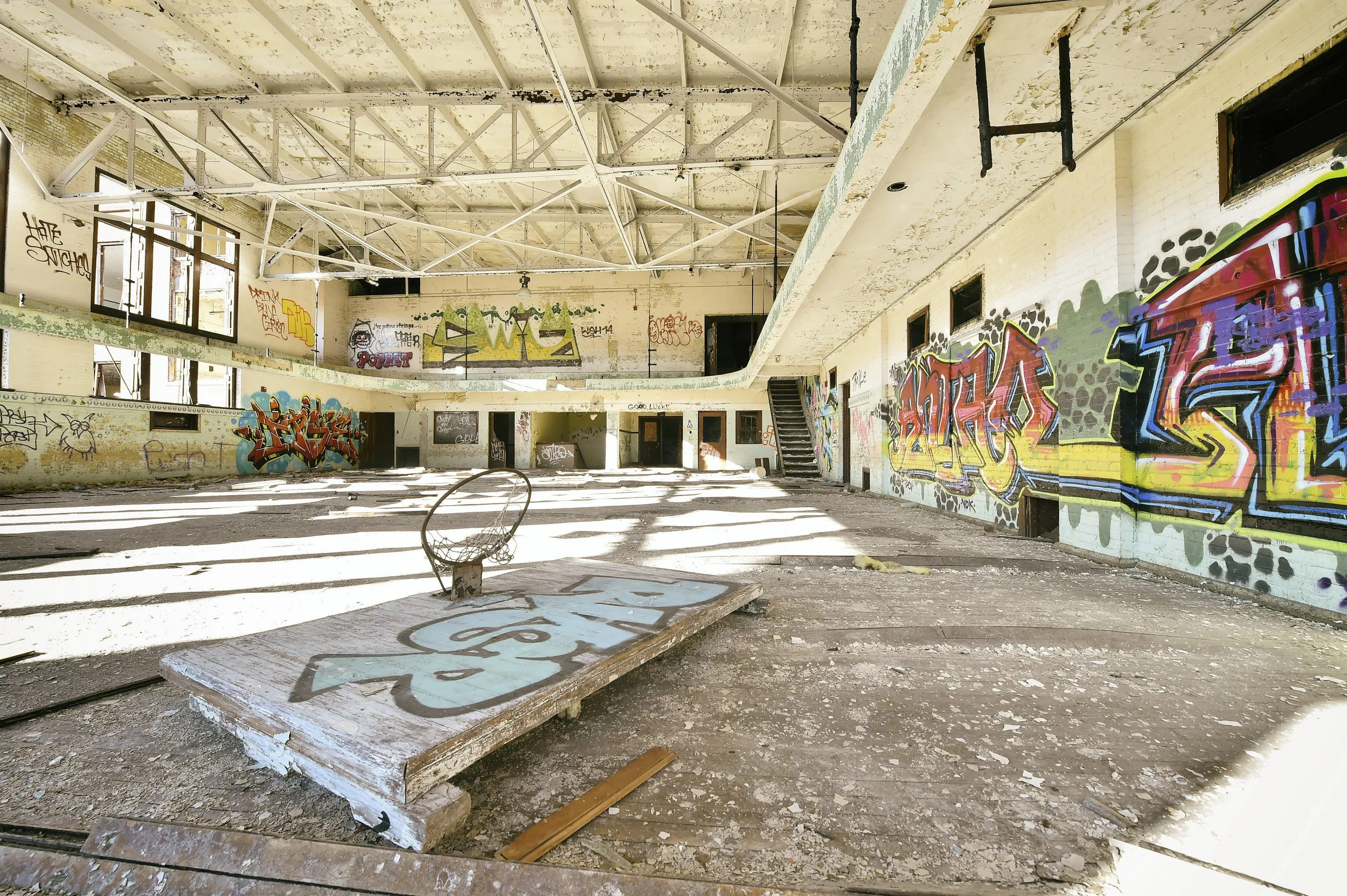 16C_5161-1-Edit-1.jpg