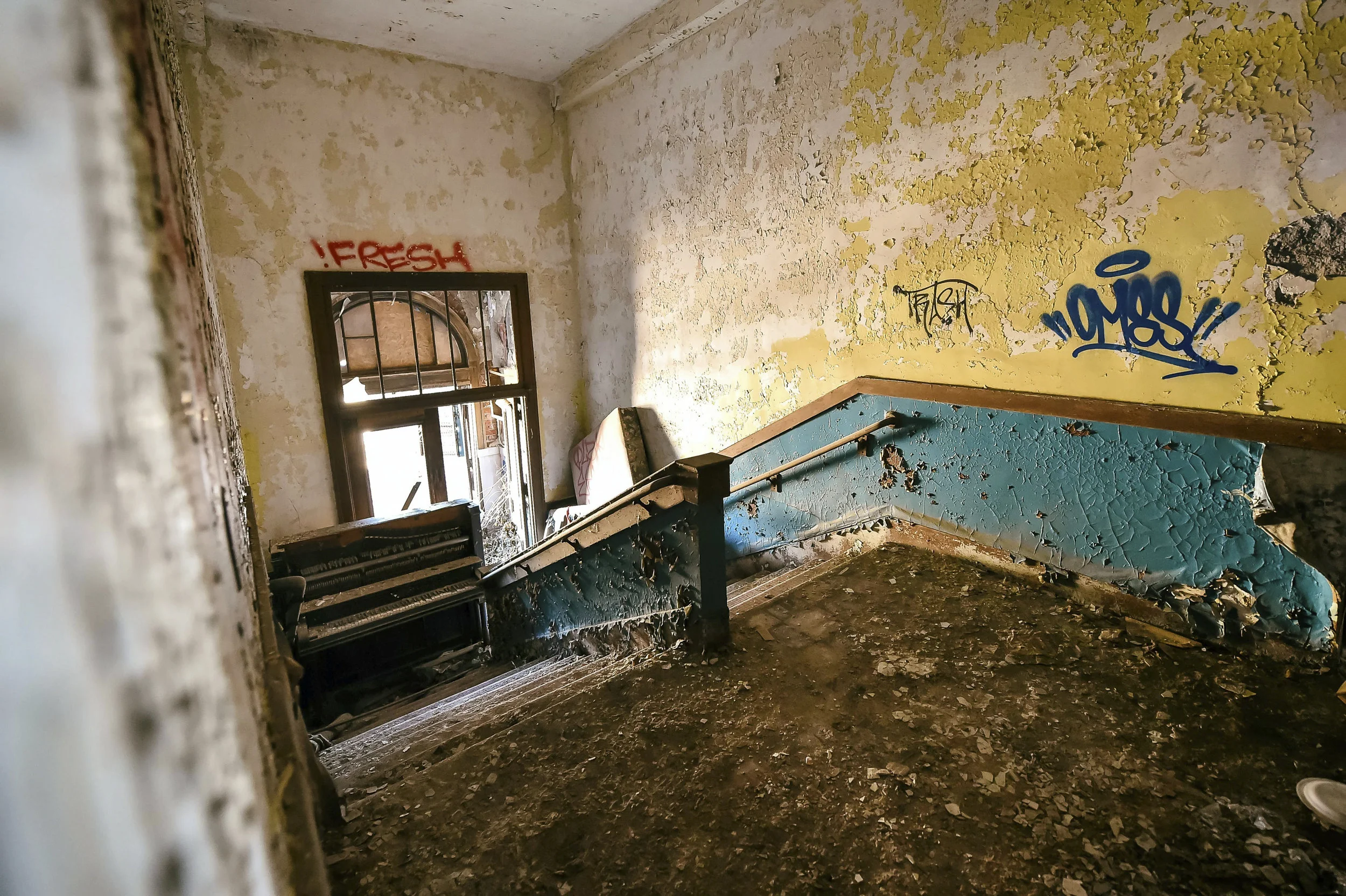 16C_5744-1-Edit-1.jpg