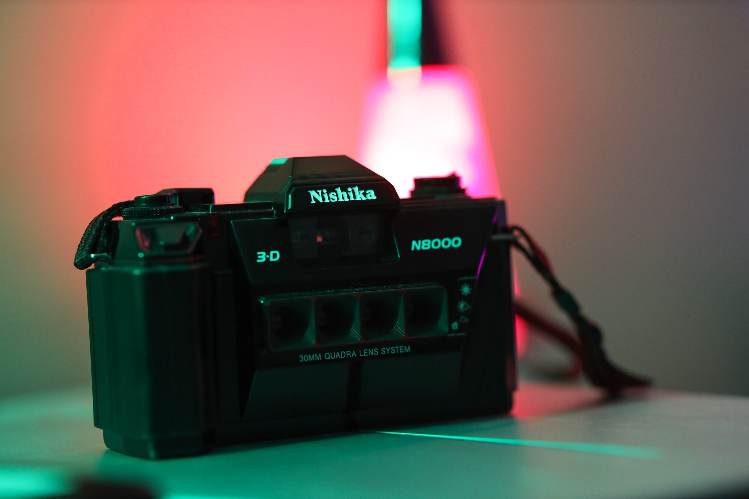  My Nishika N8000 