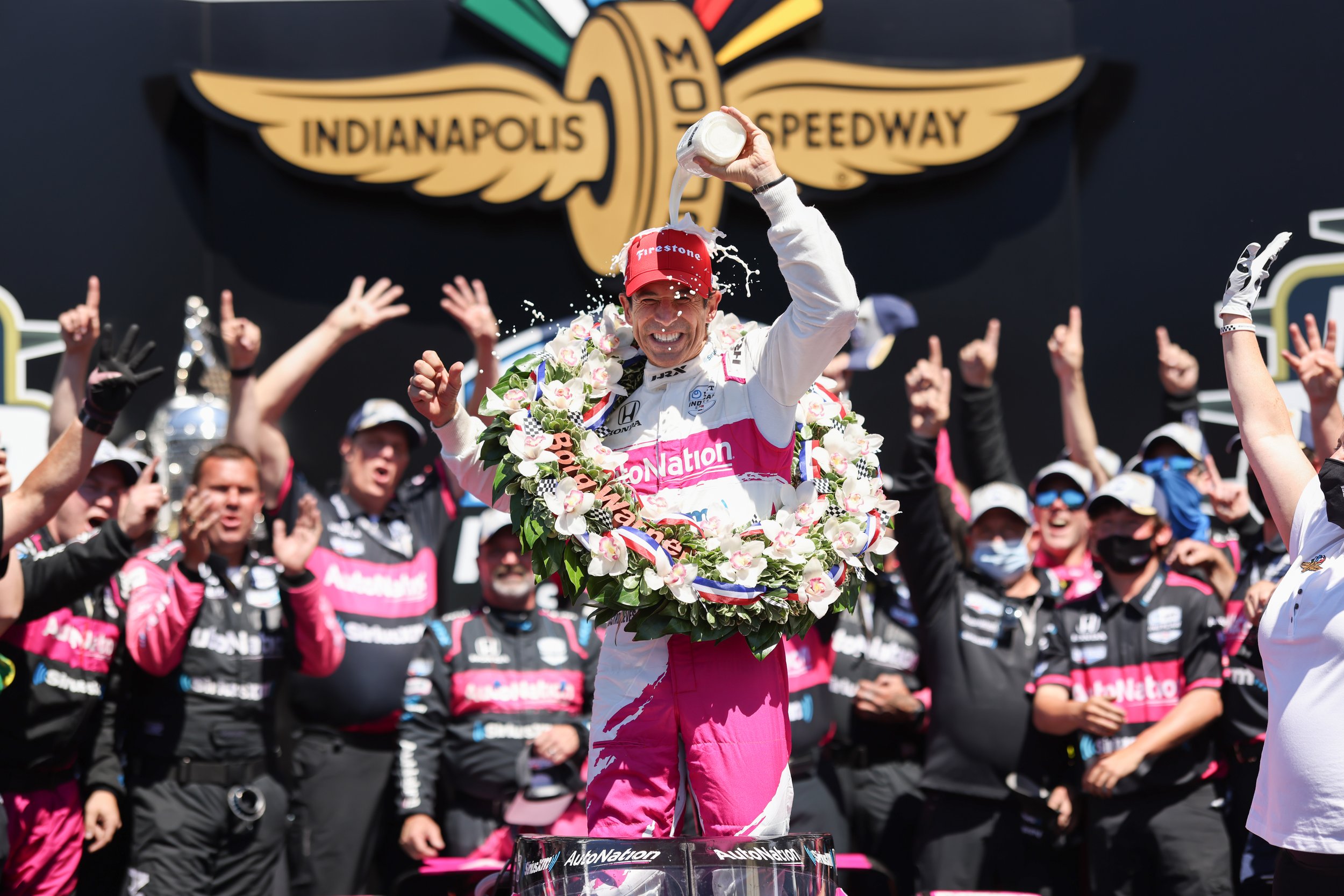 Hélio Castroneves - The Thrill of Victory.