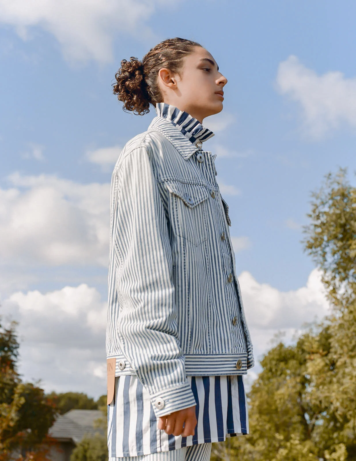 Camisa: Chaqueta Madre Perla + Pantalones: Lanvin